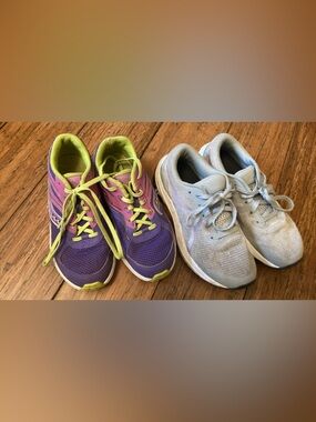 2 pairs of girls’ Athletic Sneakers size 3.5